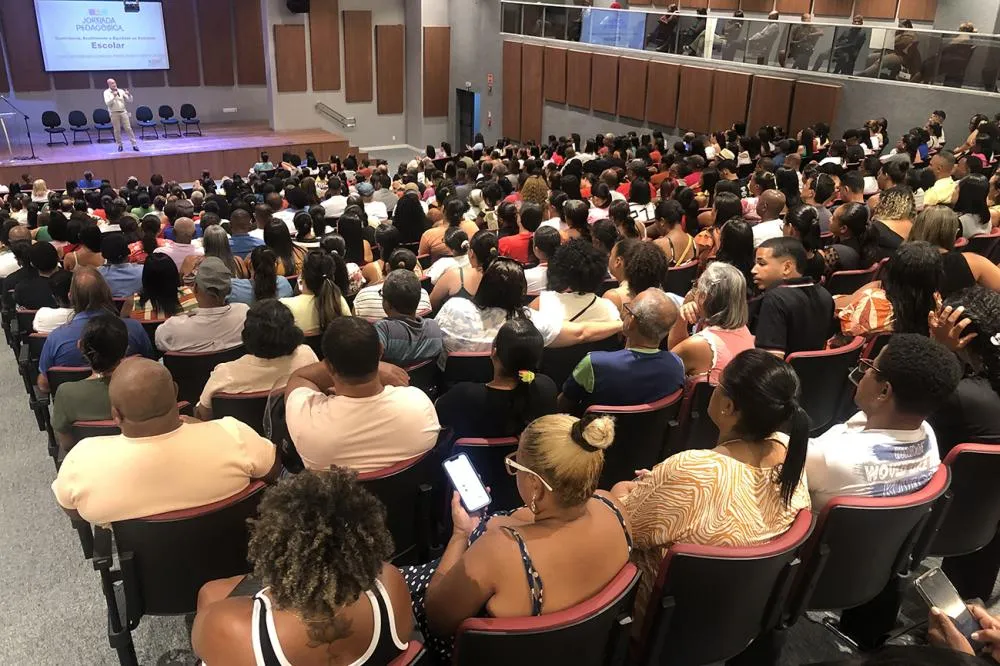 Rede Municipal inicia Jornada Pedagógica com foco na valorização dos profissionais da Educação