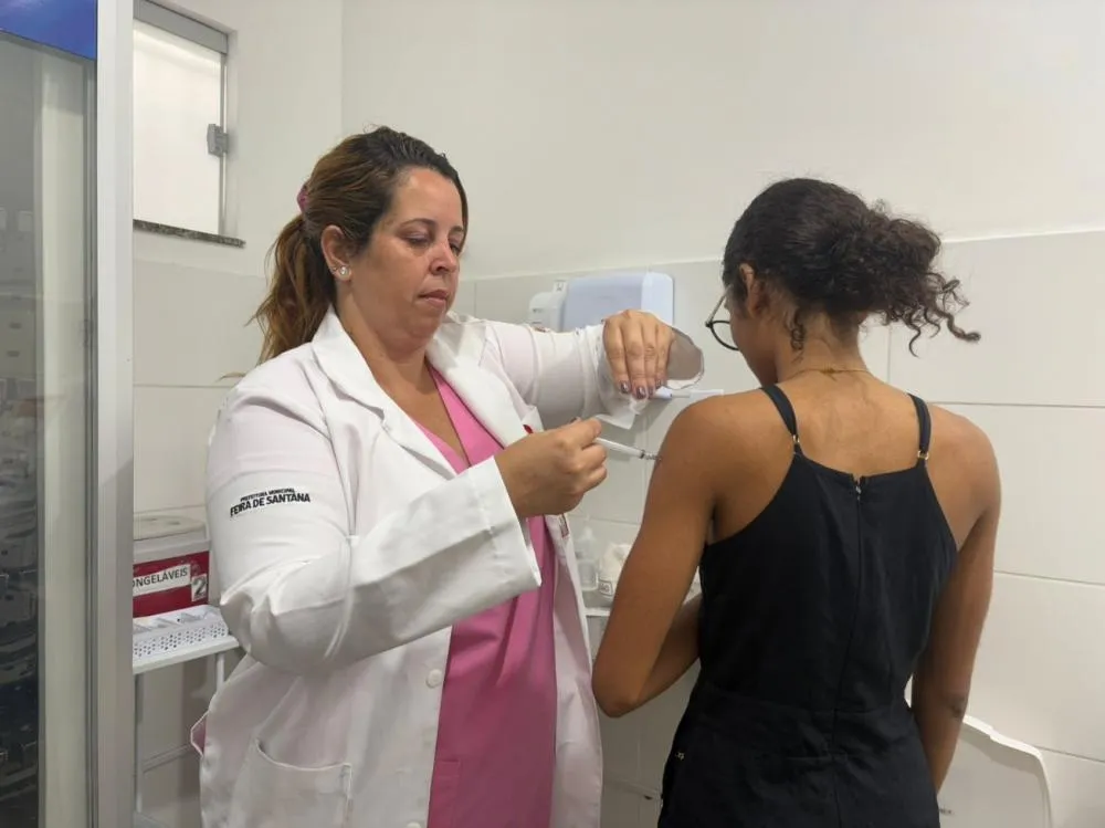 Março Lilás reforça importância da vacinação contra o HPV