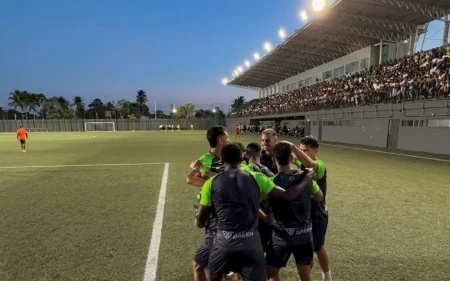 Feira FC vence SSA sob o apoio da torcida na Arena Cajueiro