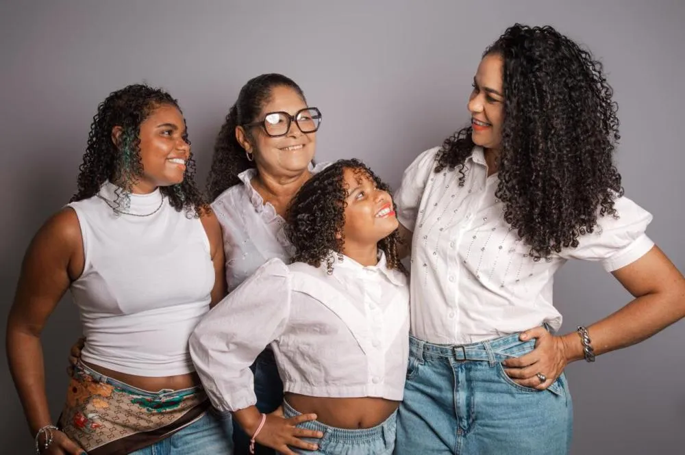 Entre sonhos e abraços: Estação 1 transforma Dia das Mães em momento especial para corretores e famílias no Feirão do Coração