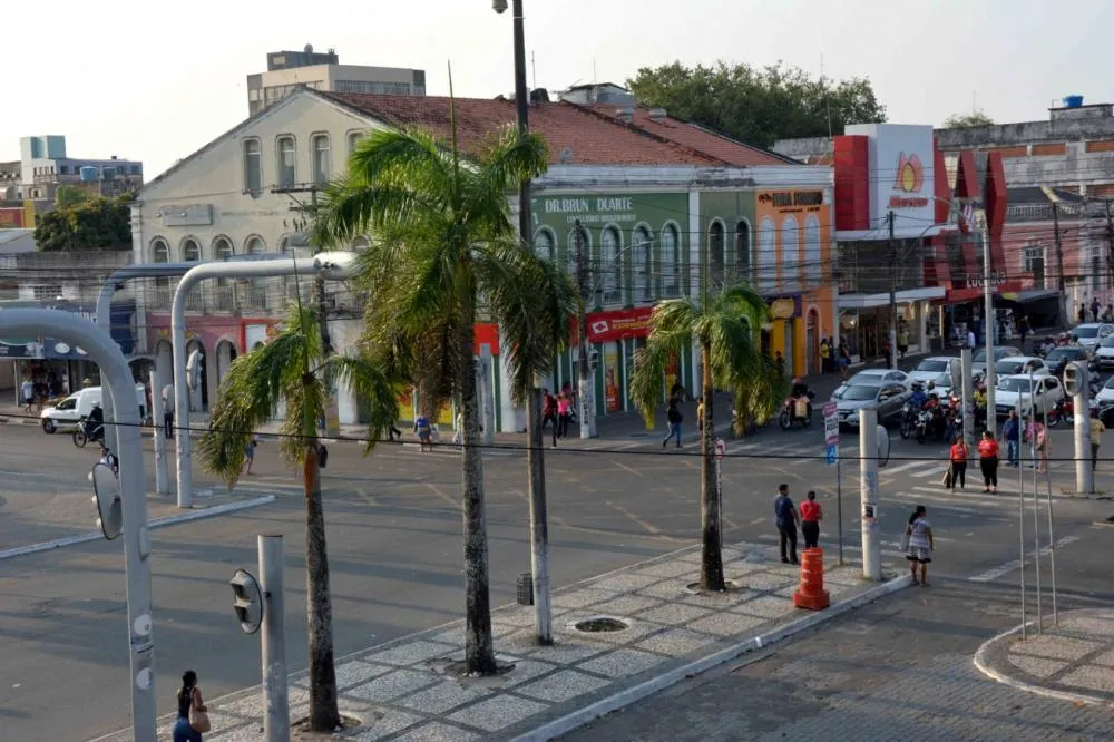 Comércio de Feira de Santana funcionará amanhã