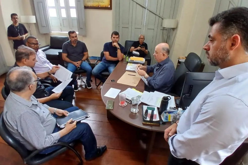 José Ronaldo assina contrato para construção de 600 unidades do Minha Casa, Minha Vida