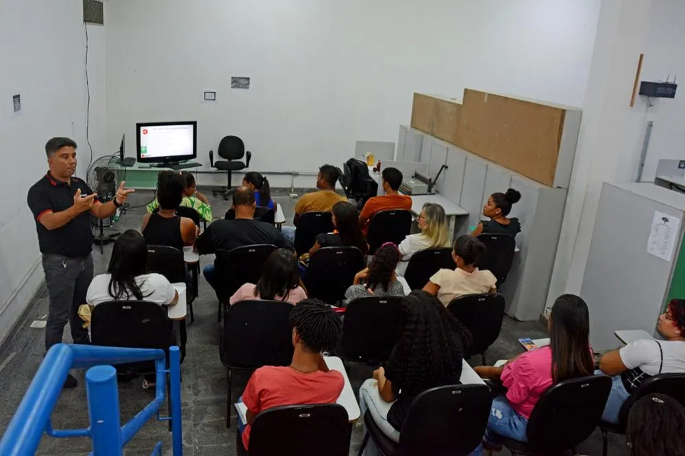 Casa do Trabalhador realiza palestra com seleção para vagas de estágio nesta quarta-feira