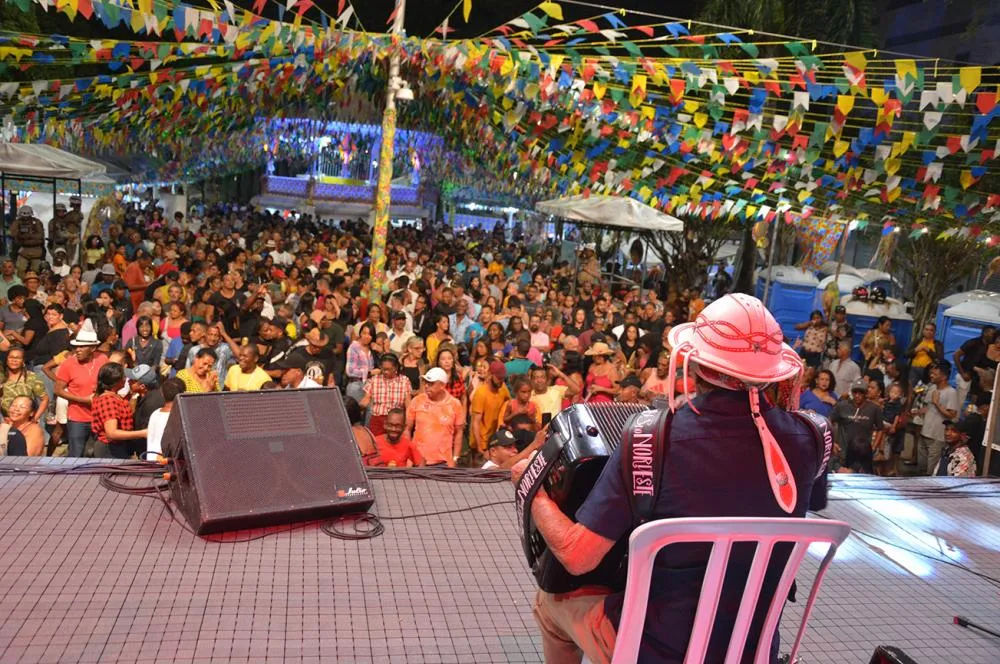 Arraiá do Comércio promete aquecer economia com nove dias de forró e comida típica