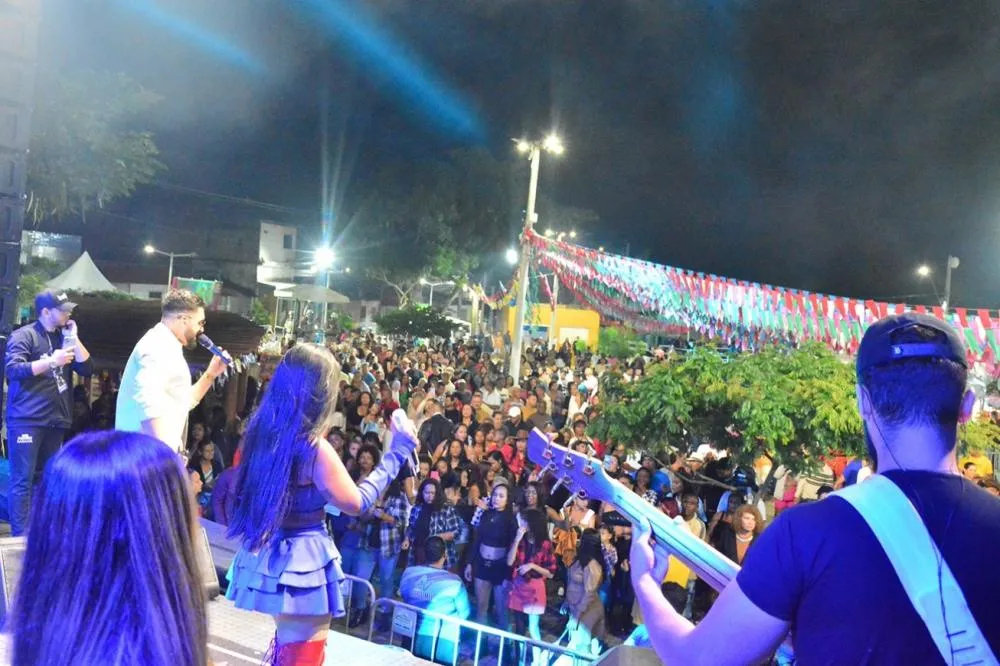 Diversidade de ritmos marcou a última noite do São Pedro de Jaíba